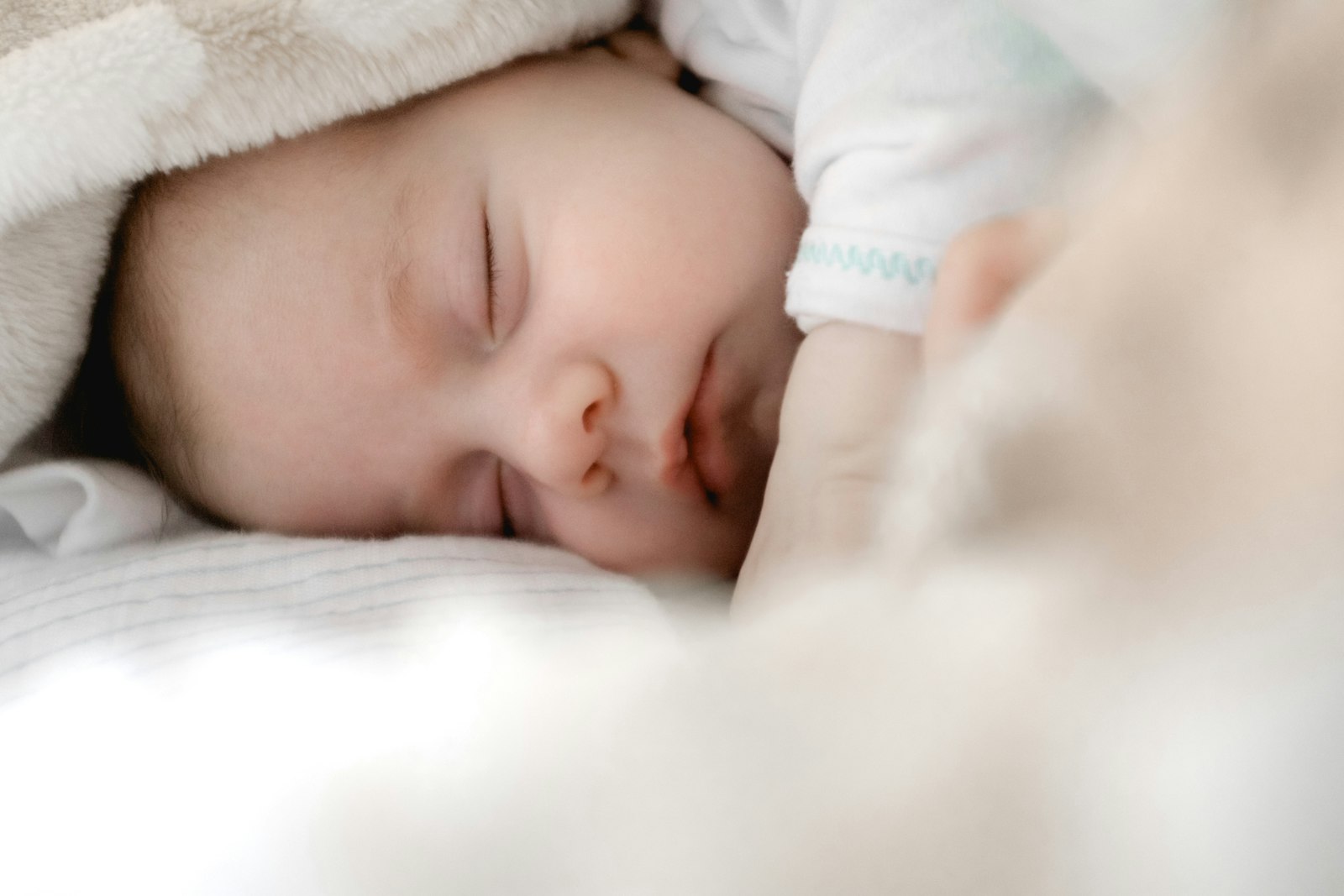 Gentle Sleep Training: What Actually Works